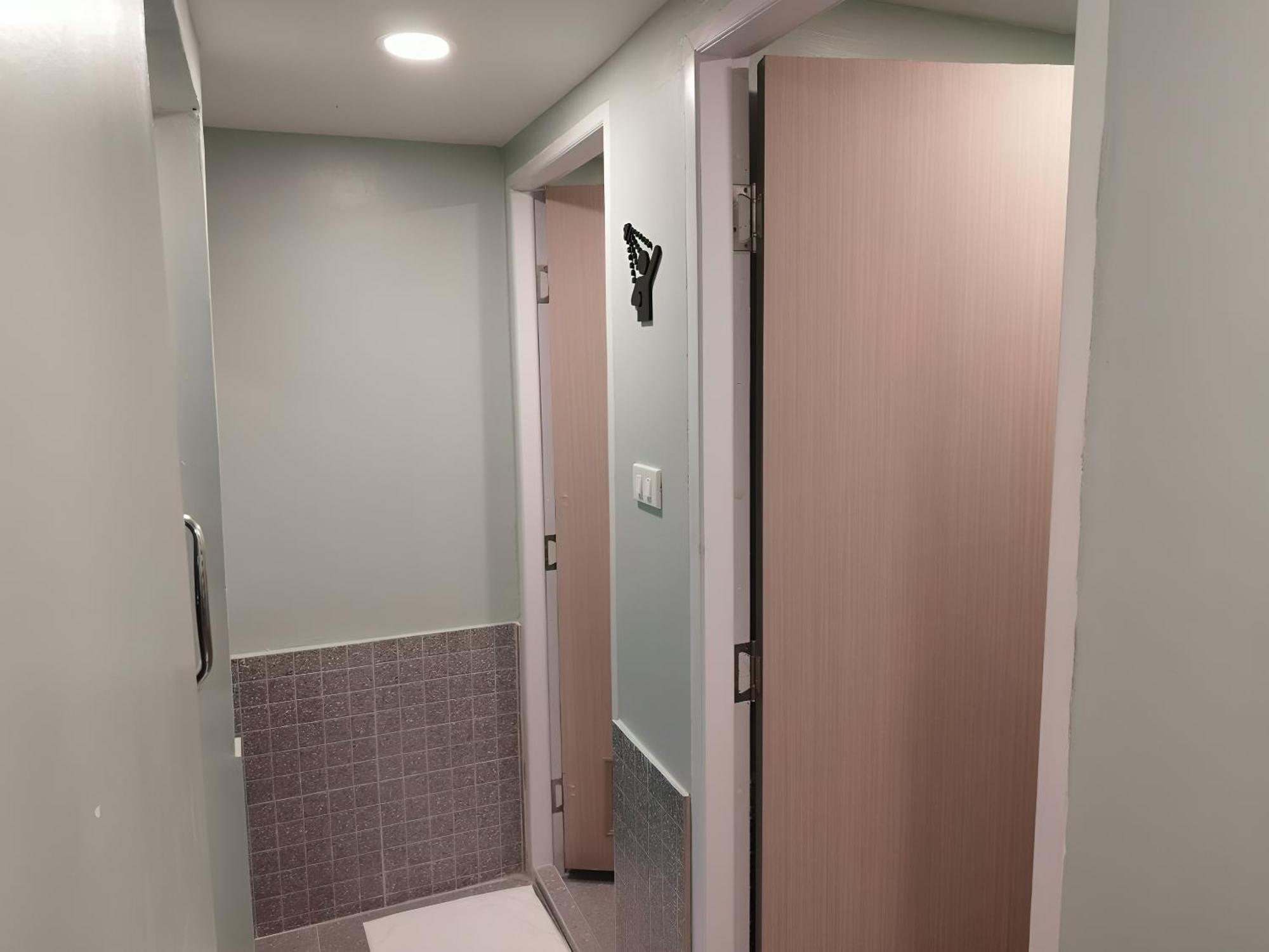 Lub Nai Hostel Patong Zewnętrze zdjęcie